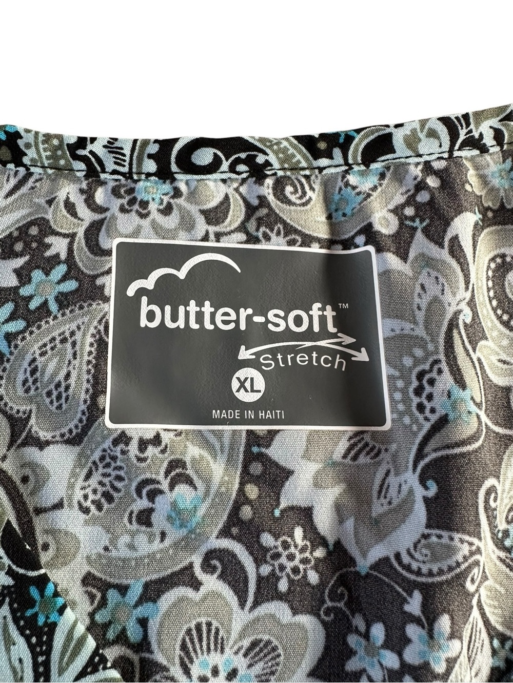 Butter-Soft Black Green Paisley Short Sleeve V-Neck Scrub Top XL - Picture 2 of 10